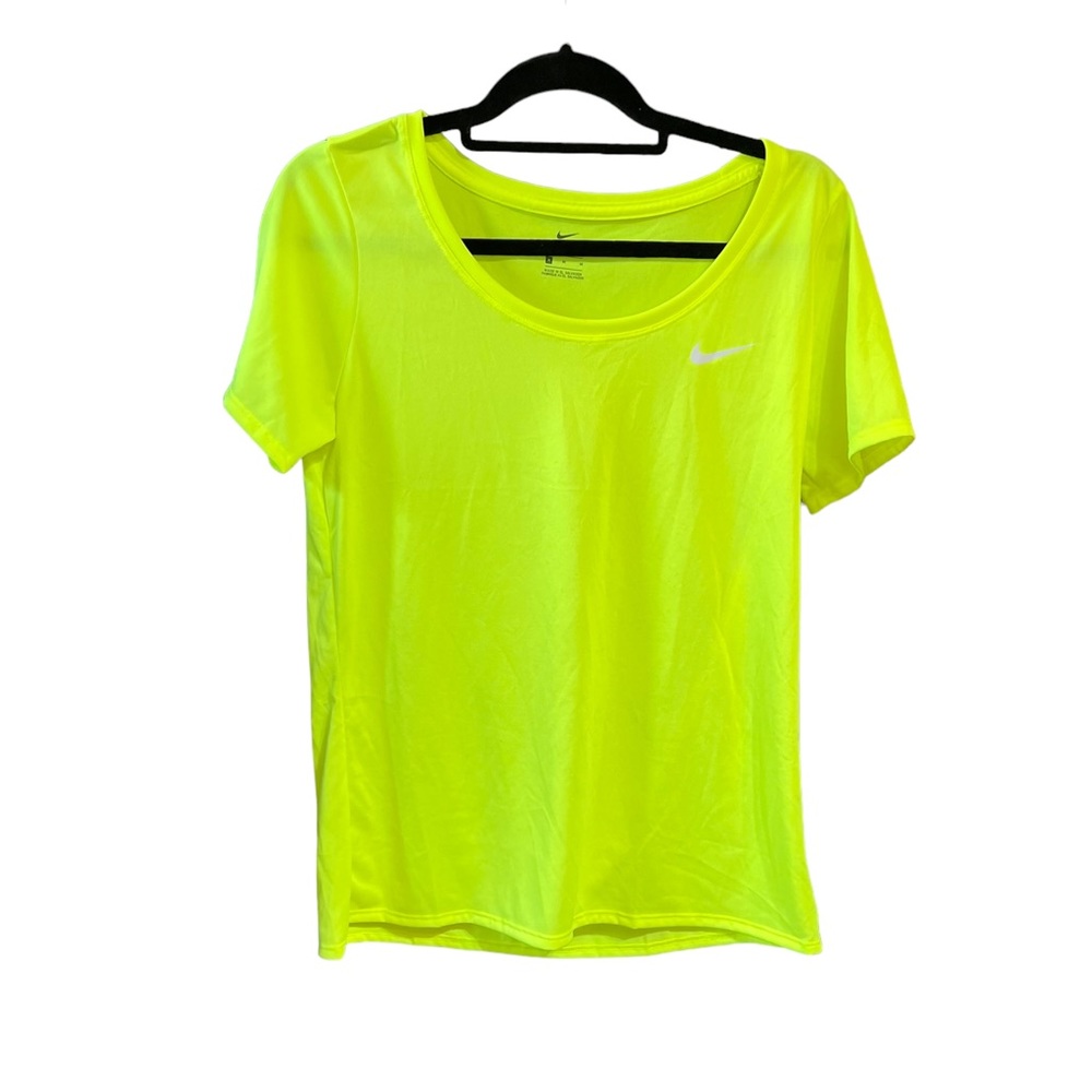 Nike Shirt Womens Medium Green Short Sleeve Performance Lightweight Adults